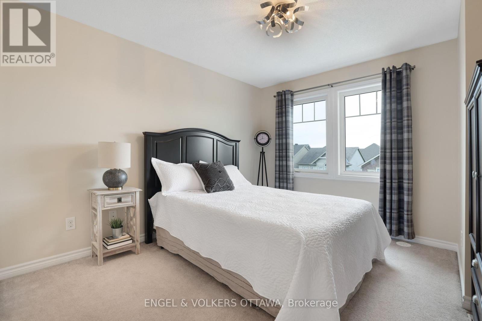 2421 Nutgrove Avenue, Ottawa, Ontario  K2J 0X4 - Photo 25 - X12384832