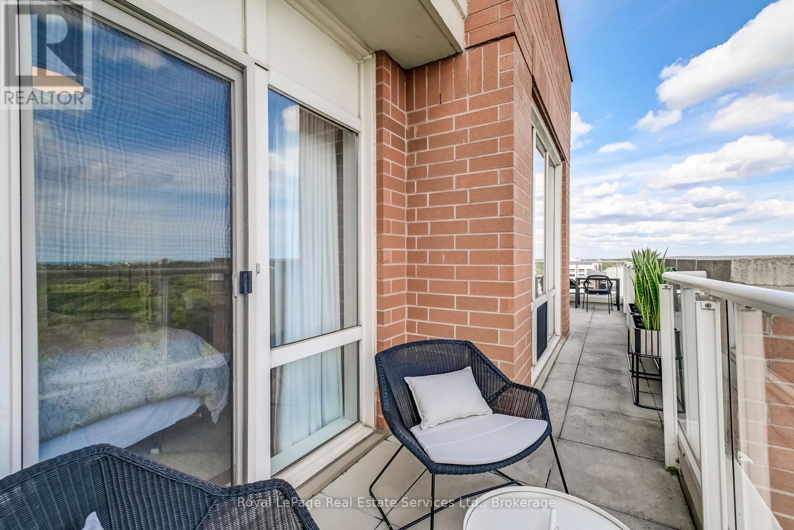 Ph1 - 60 Old Mill Road, Oakville, Ontario  L6J 7V9 - Photo 45 - W12384866
