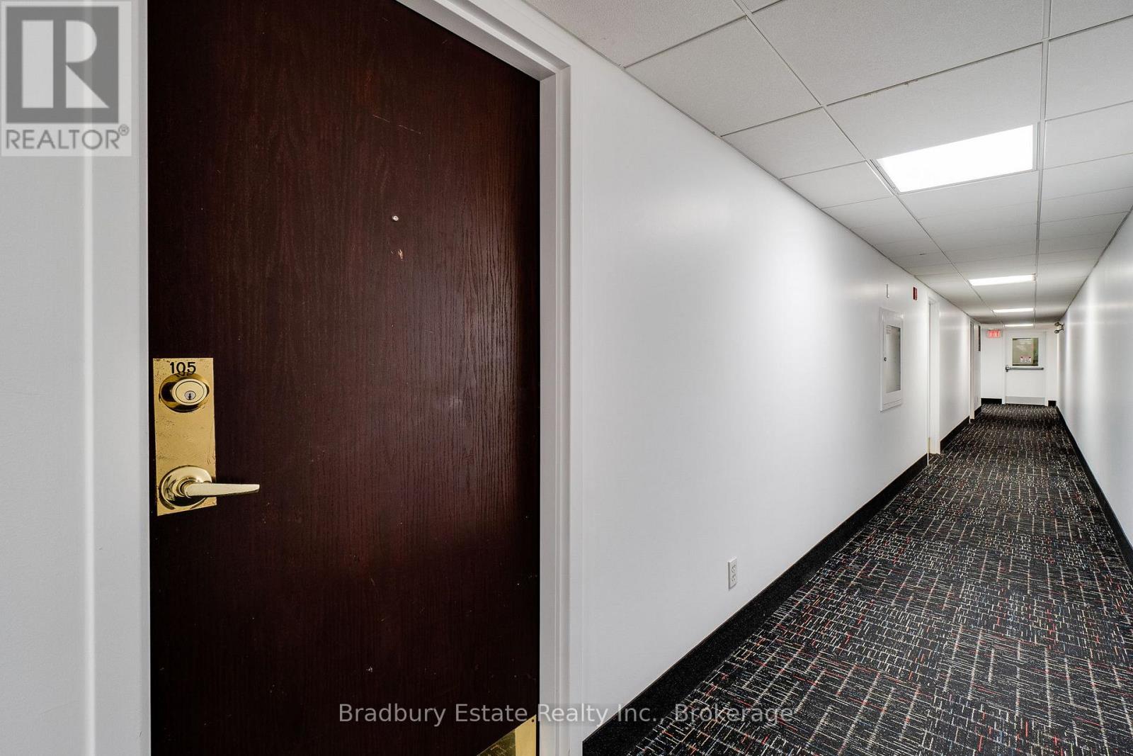 105 - 262 Dundas Street E, Hamilton, Ontario  L8B 1A9 - Photo 2 - X12384858
