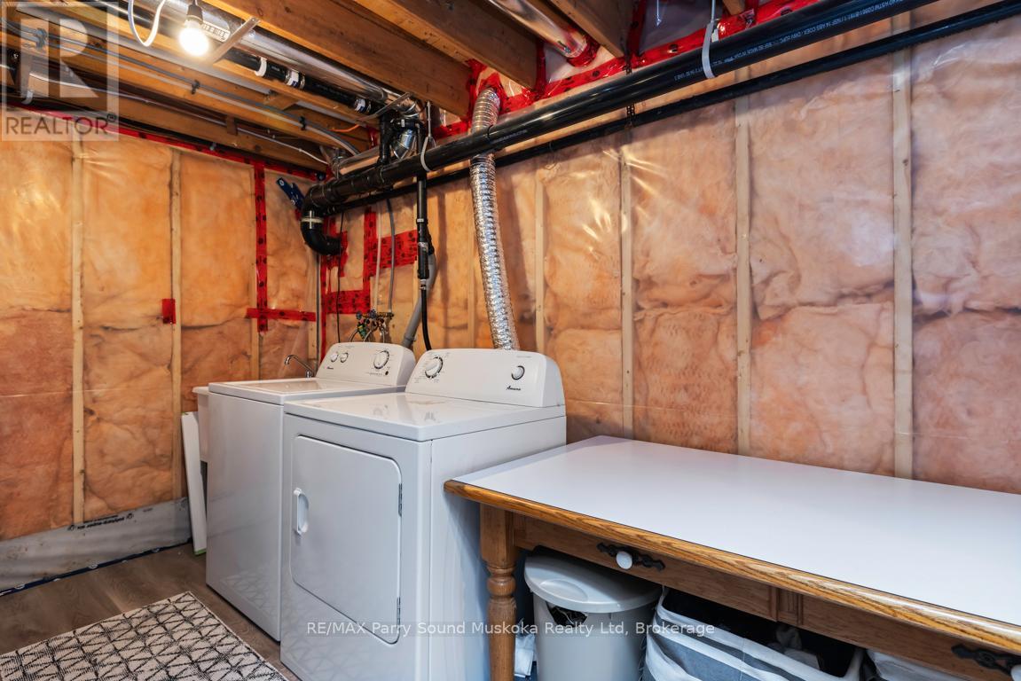 12 Beaver Trail, Mcdougall, Ontario  P2A 2W8 - Photo 38 - X12384868