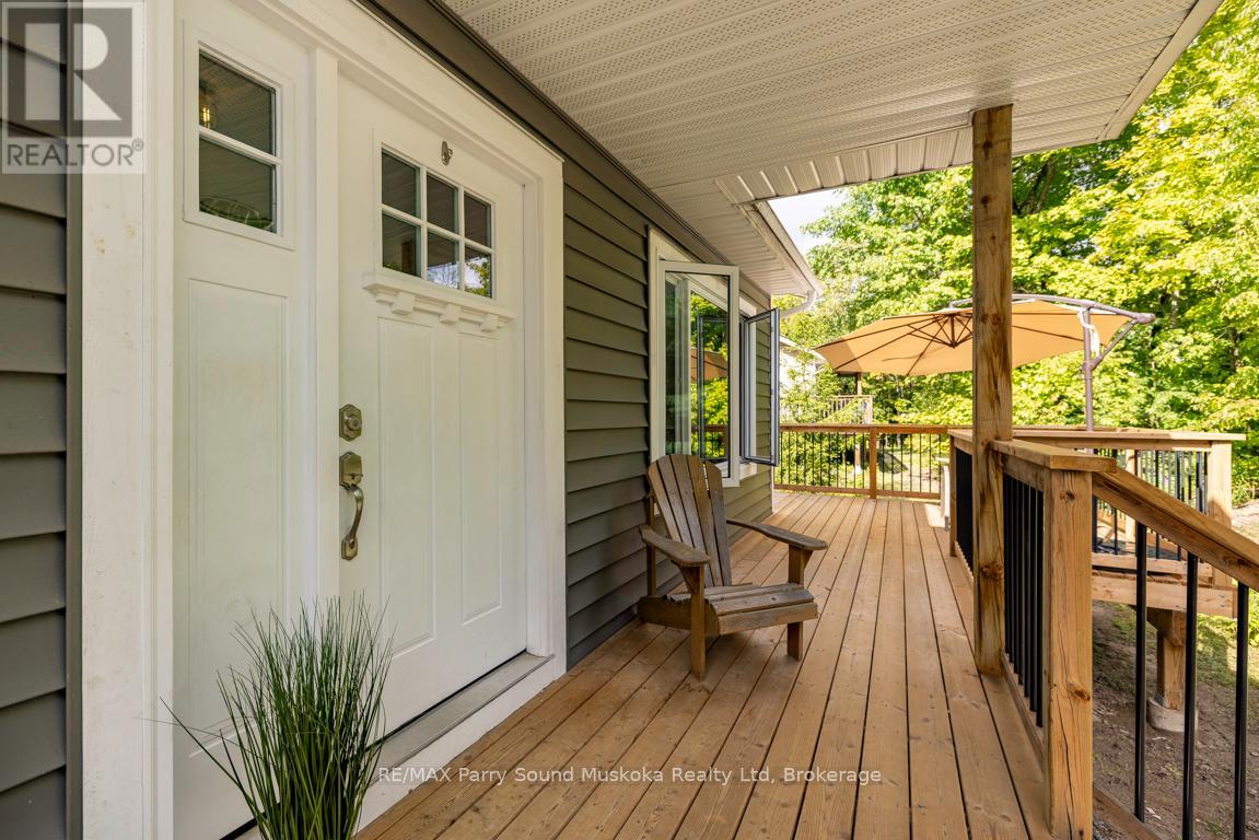 12 Beaver Trail, Mcdougall, Ontario  P2A 2W8 - Photo 8 - X12384868