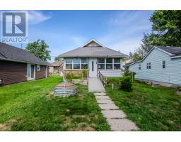 1056 WOOD STREET, Innisfil, Ontario