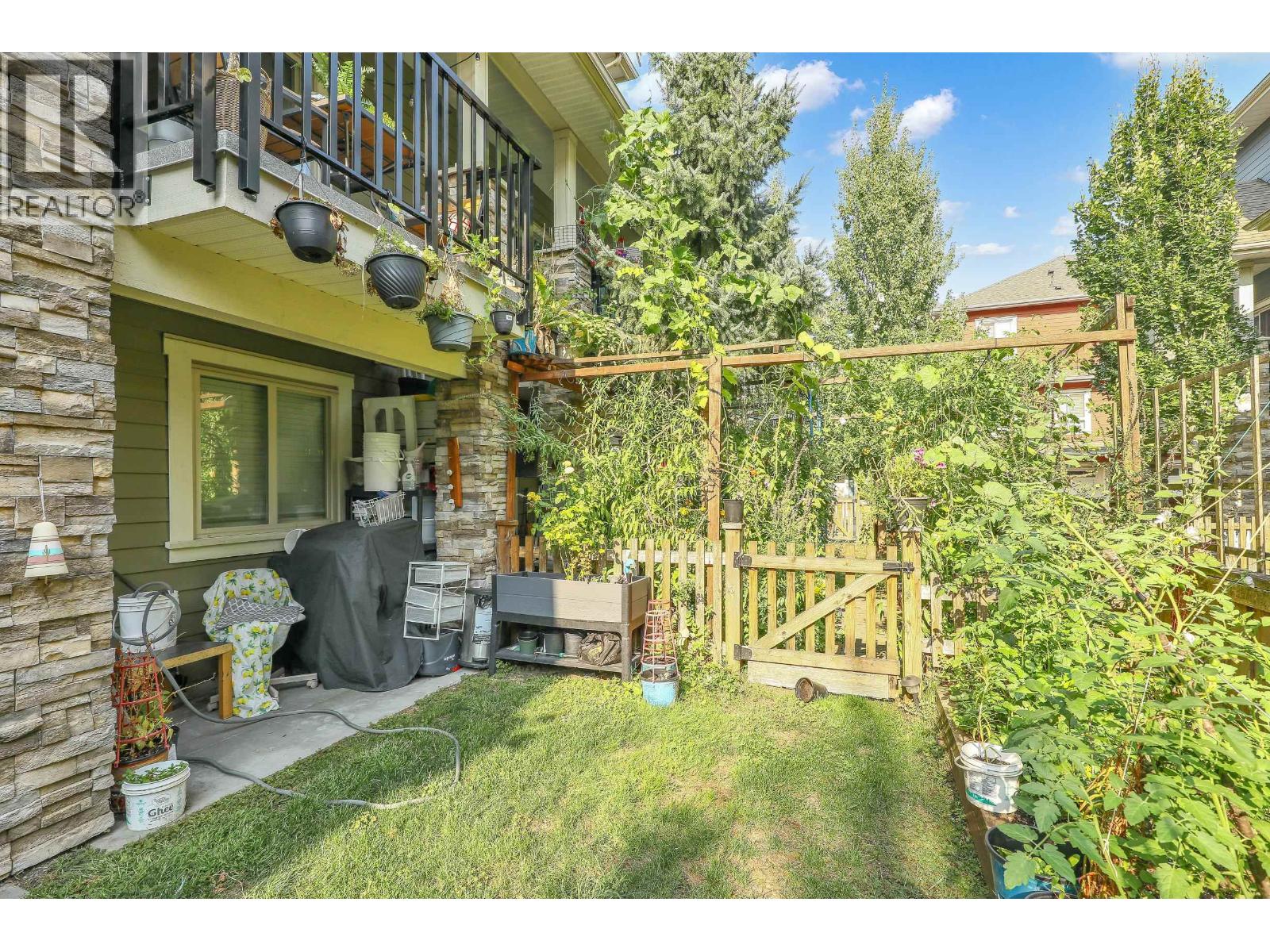 22 843 Ewen Avenue, New Westminster, British Columbia  V3M 0K6 - Photo 36 - R3043910