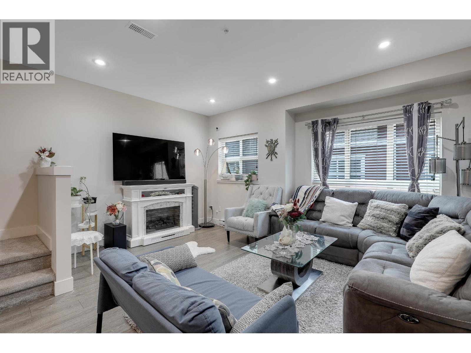 22 843 Ewen Avenue, New Westminster, British Columbia  V3M 0K6 - Photo 6 - R3043910