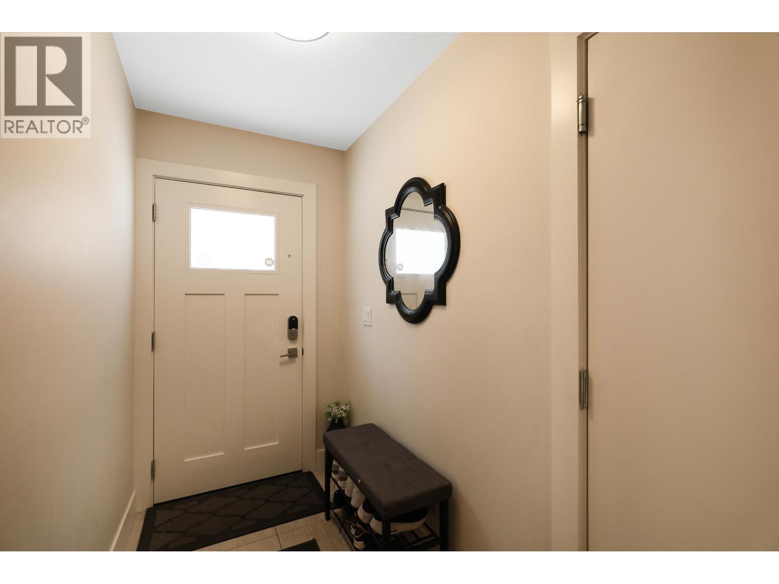 22 843 Ewen Avenue, New Westminster, British Columbia  V3M 0K6 - Photo 5 - R3043910