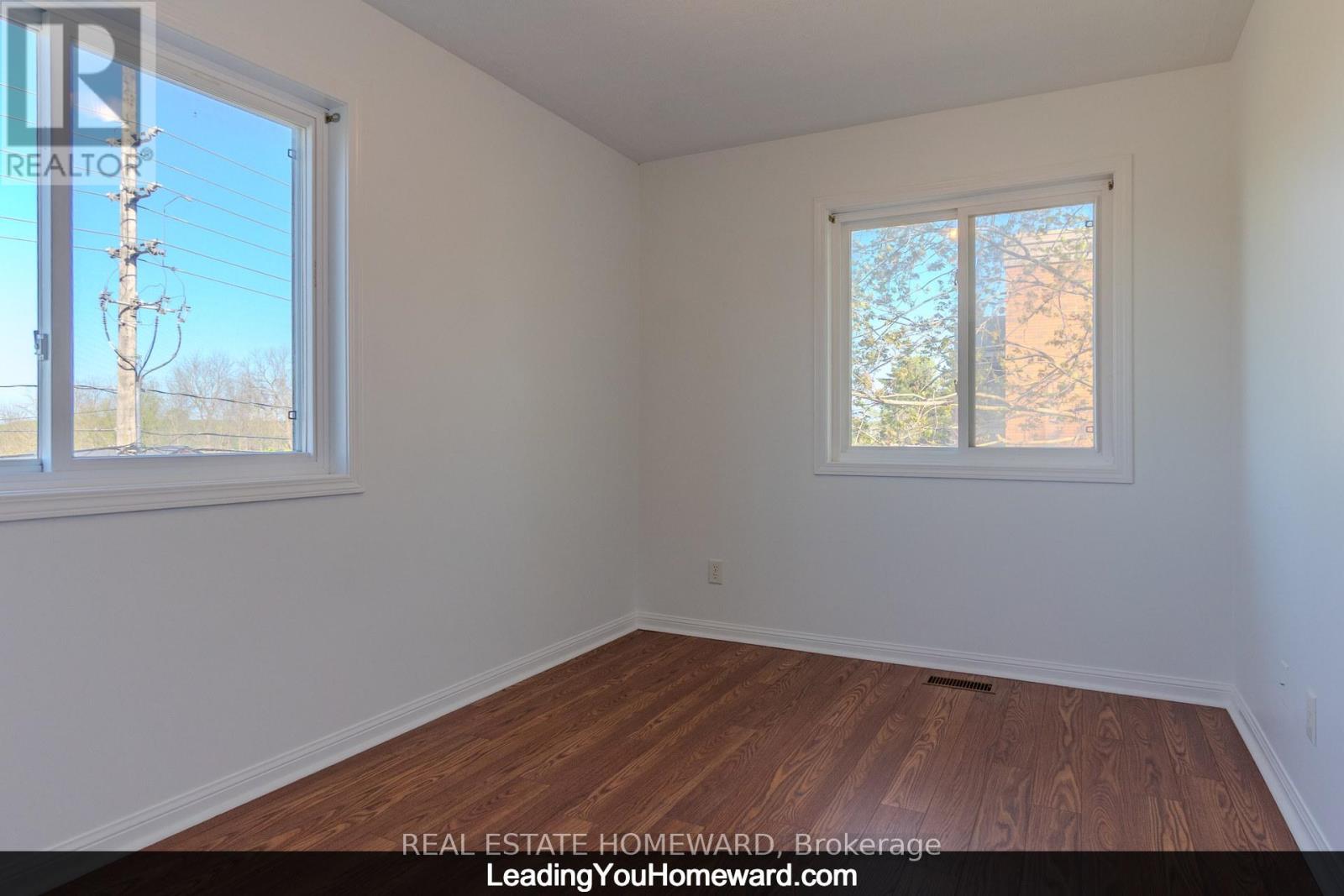 19 - 488 Yonge Street, Barrie, Ontario  L4N 4E2 - Photo 18 - S12384708