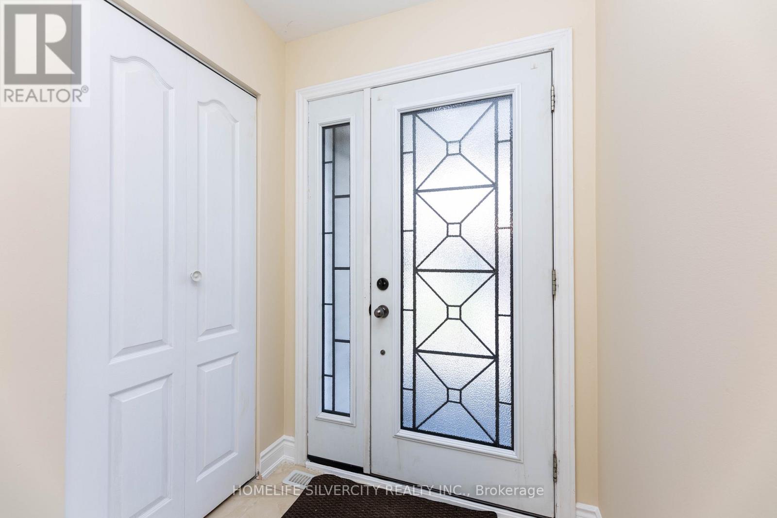 7258 Reindeer Drive, Mississauga, Ontario  L4T 2M7 - Photo 36 - W12384743