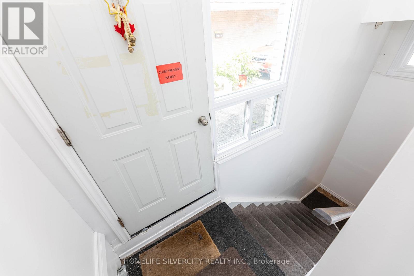 7258 Reindeer Drive, Mississauga, Ontario  L4T 2M7 - Photo 38 - W12384743
