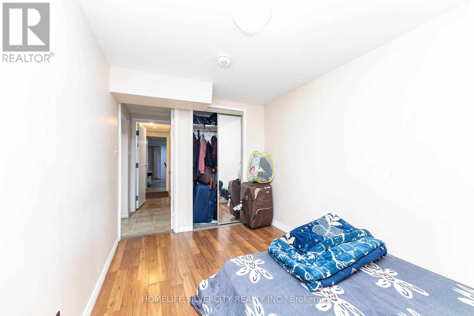 7258 Reindeer Drive, Mississauga, Ontario  L4T 2M7 - Photo 44 - W12384743