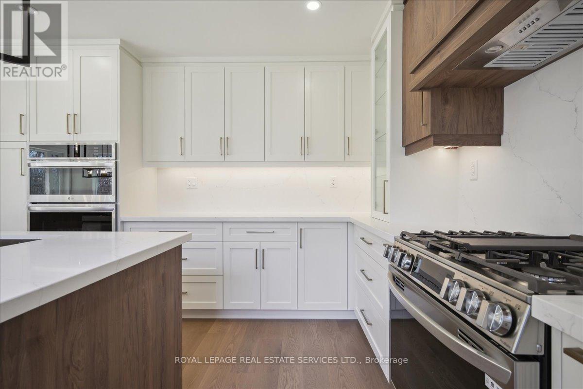 1379 Golden Meadow Trail, Oakville, Ontario  L6H 3H1 - Photo 14 - W12384753