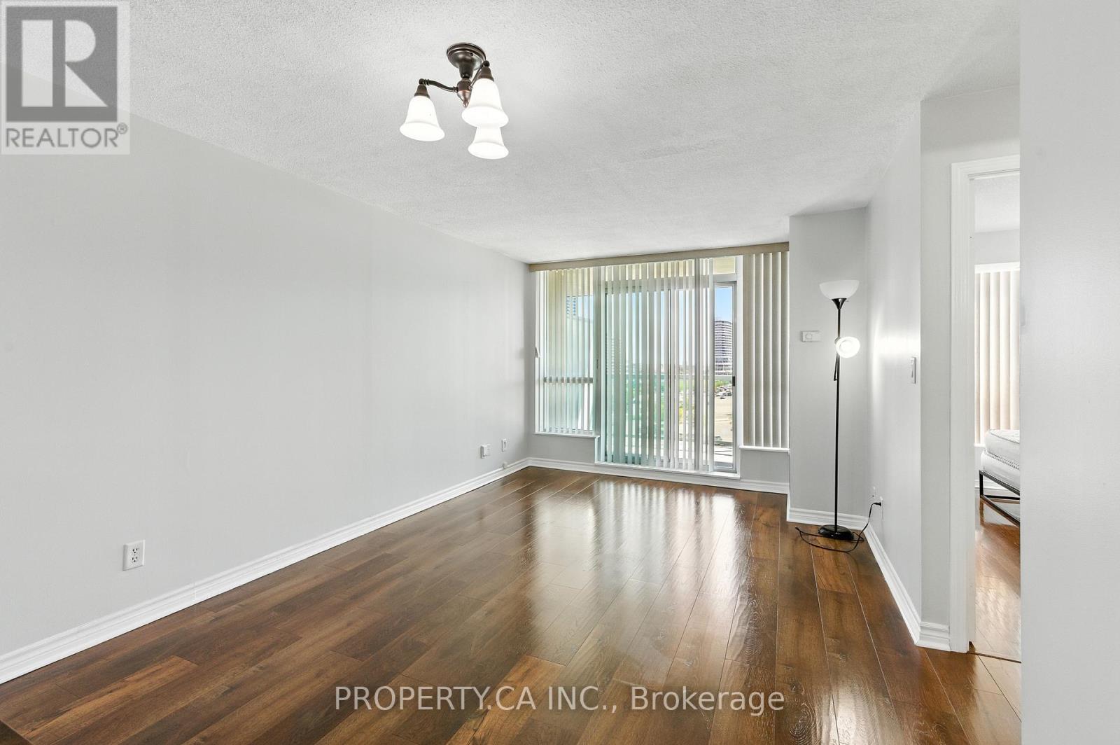 607 - 2585 Erin Centre Boulevard, Mississauga (Central Erin Mills), Ontario  L5M 6Z7 - Photo 11 - W12384756