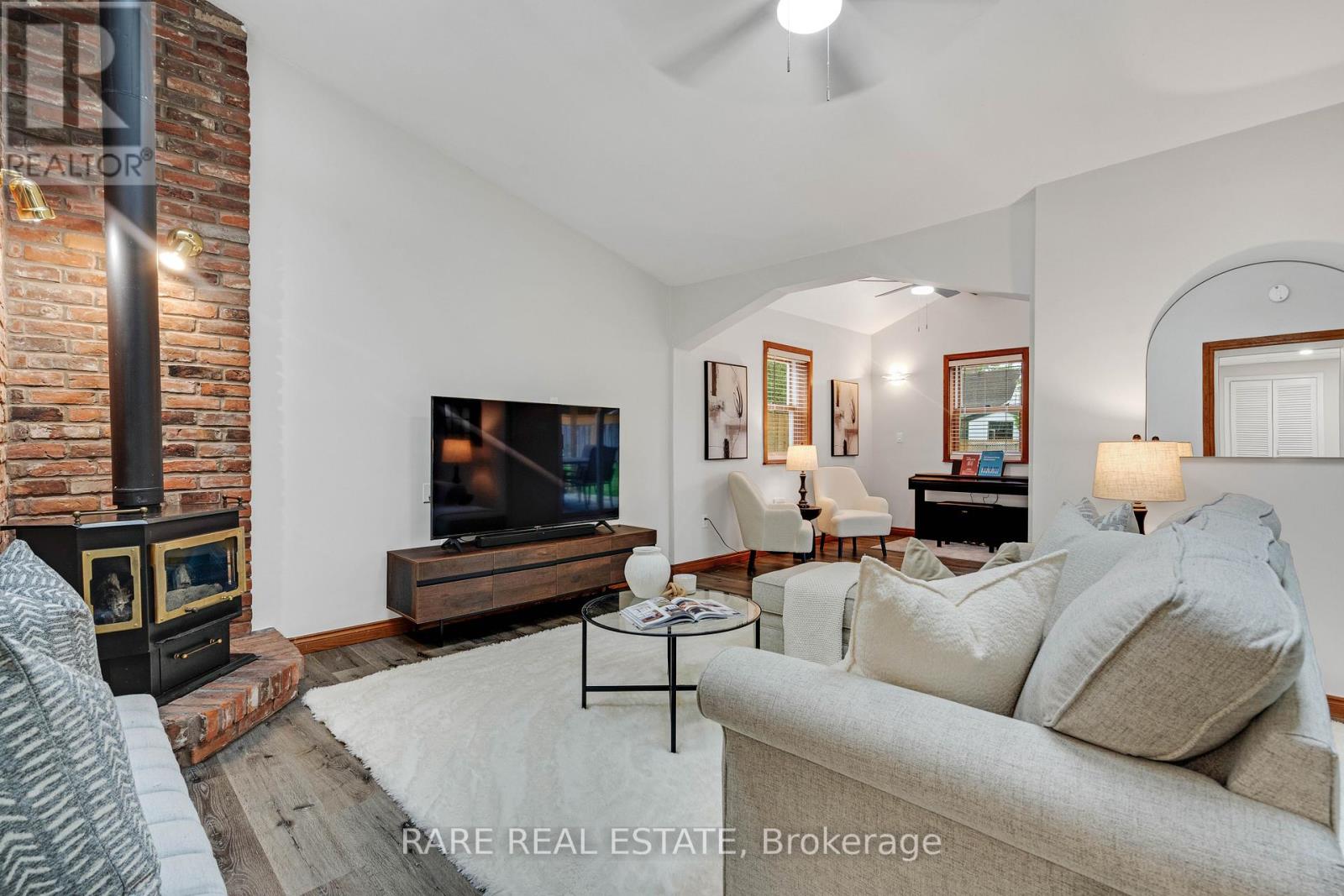 2073 Leighland Road, Burlington (Freeman), Ontario  L7R 3S9 - Photo 17 - W12384772