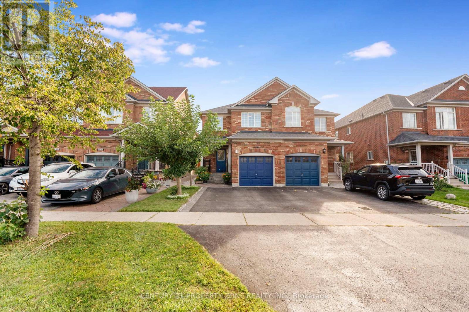 6496 Rallymaster Heights, Mississauga, Ontario  L5W 1P7 - Photo 2 - W12384784