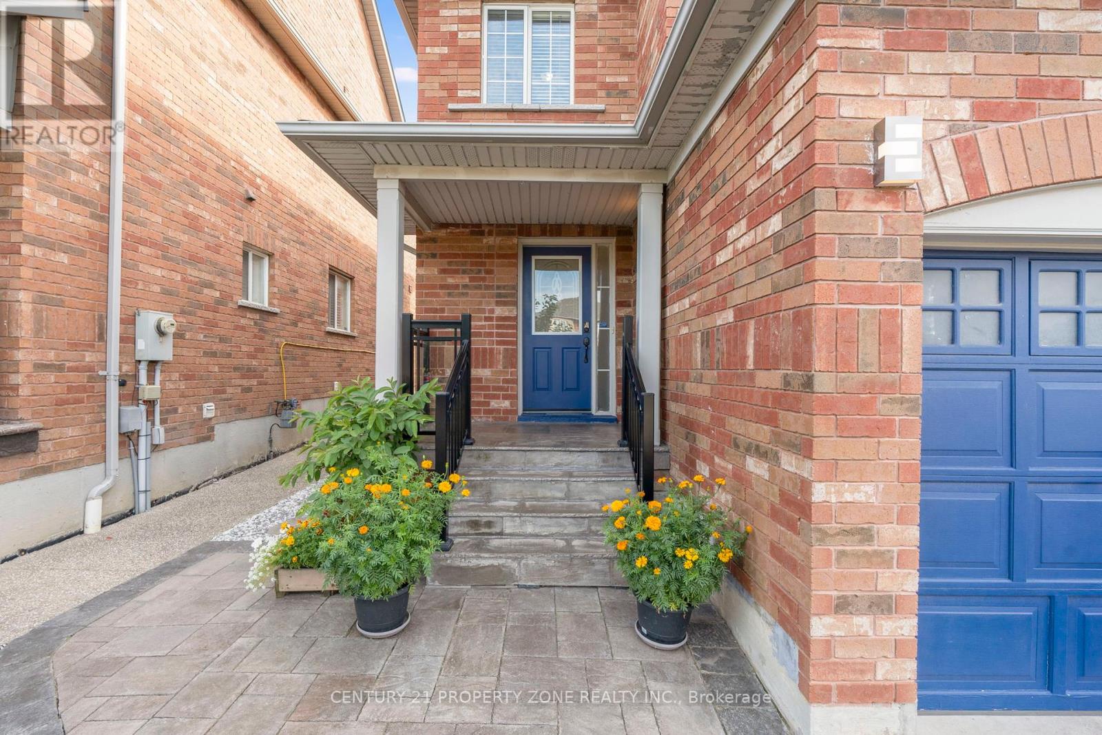 6496 Rallymaster Heights, Mississauga, Ontario  L5W 1P7 - Photo 5 - W12384784