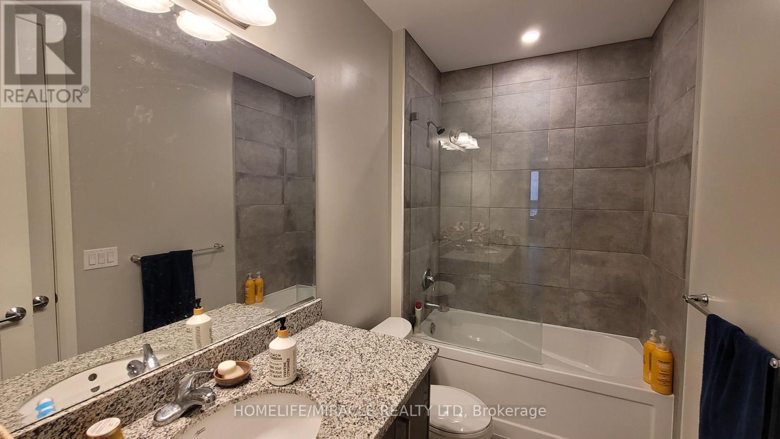 422 - 118 King Street E, Hamilton, Ontario  L8N 0A9 - Photo 32 - X12384545