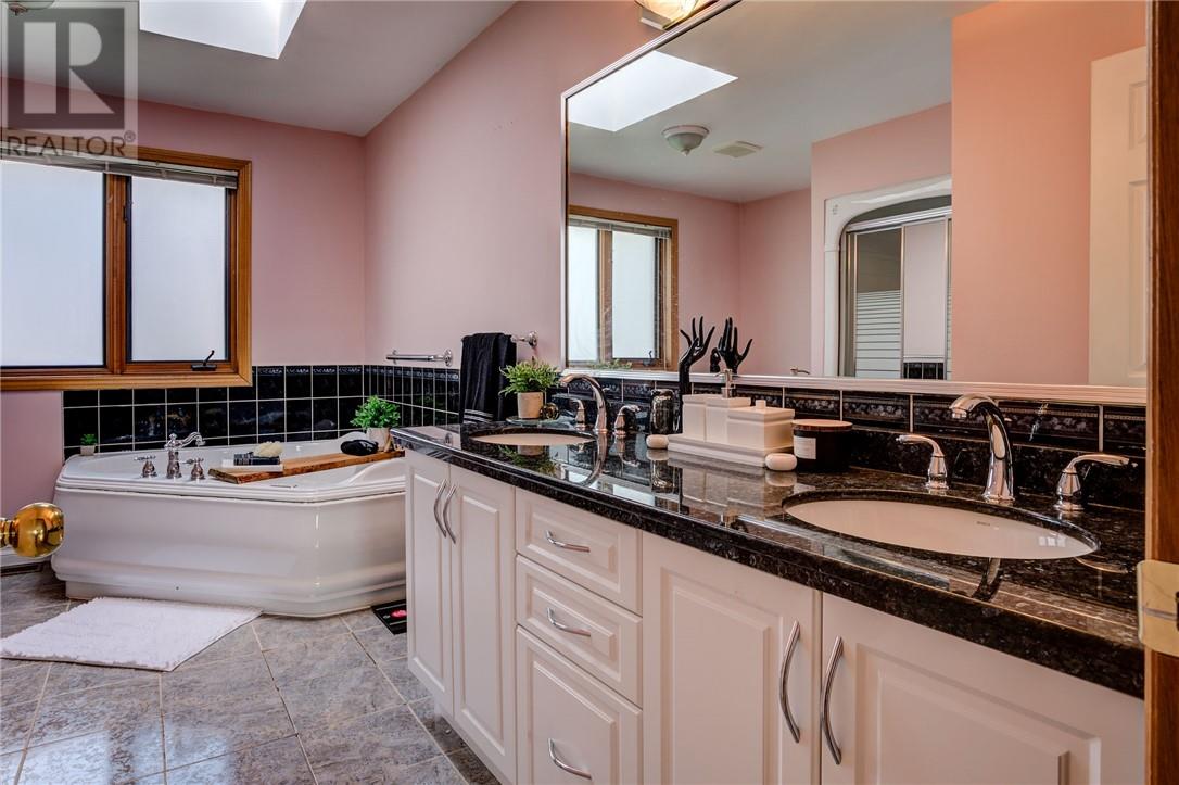 402 Maki Avenue, Sudbury, Ontario  P3E 2P2 - Photo 21 - 2124528