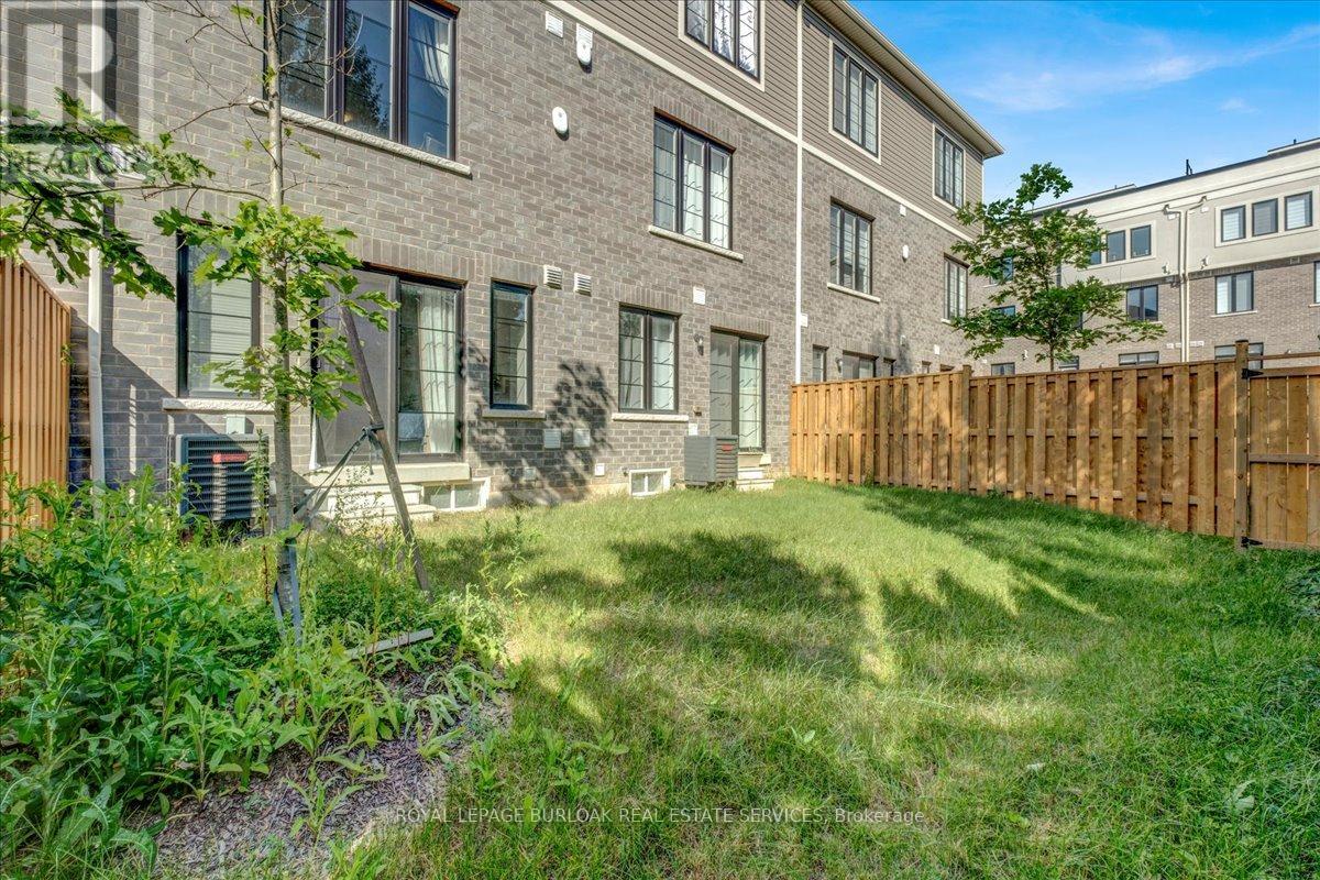 26 - 383 Dundas Street E, Hamilton, Ontario  L8B 1X6 - Photo 26 - X12384716