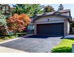 19 FIELDGATE STREET, Hamilton, Ontario