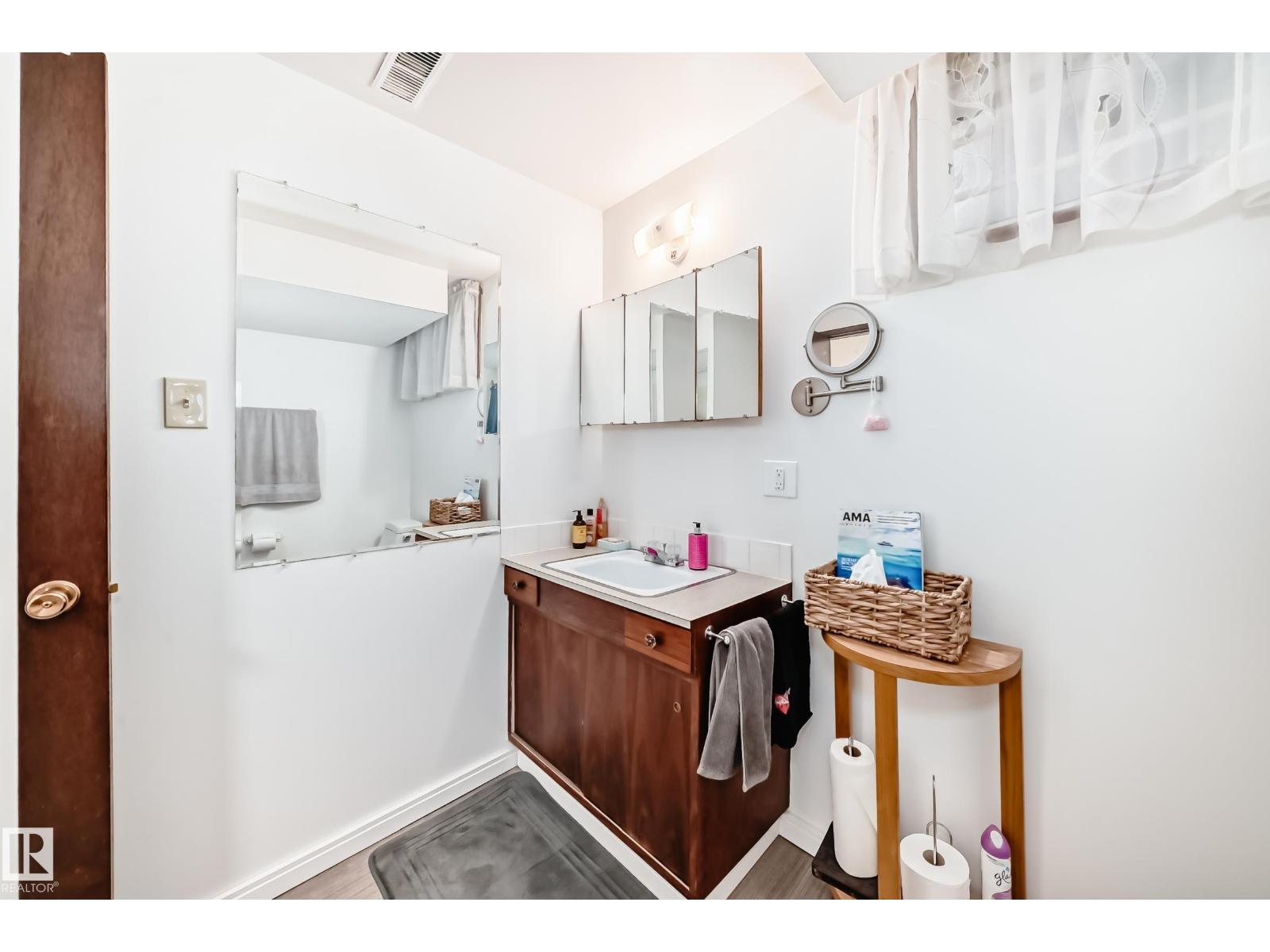7012 132 Av Nw, Edmonton, Alberta  T5C 2A6 - Photo 45 - E4456390