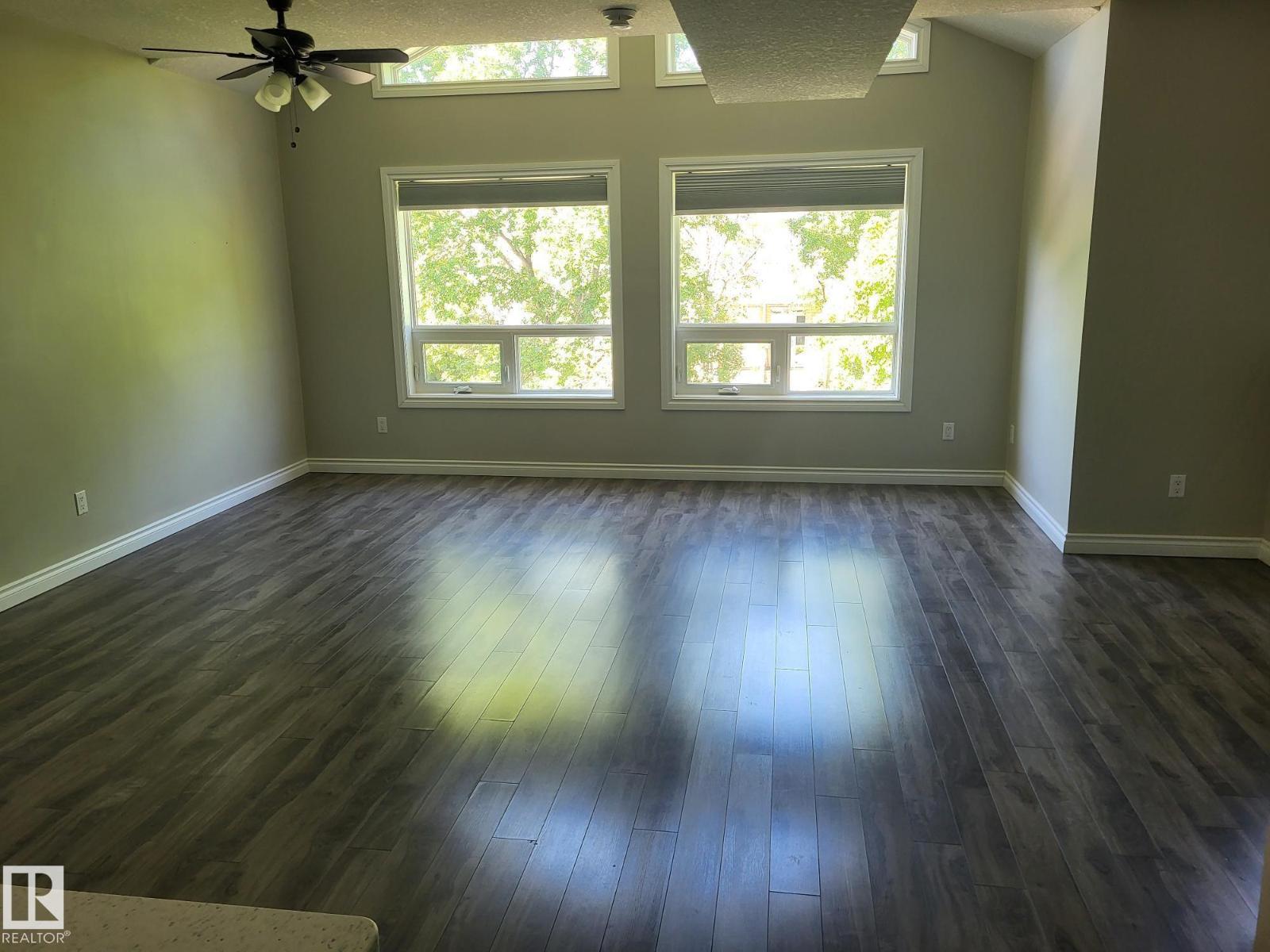 8607 108a St Nw, Edmonton, Alberta  T6E 4M9 - Photo 4 - E4456394