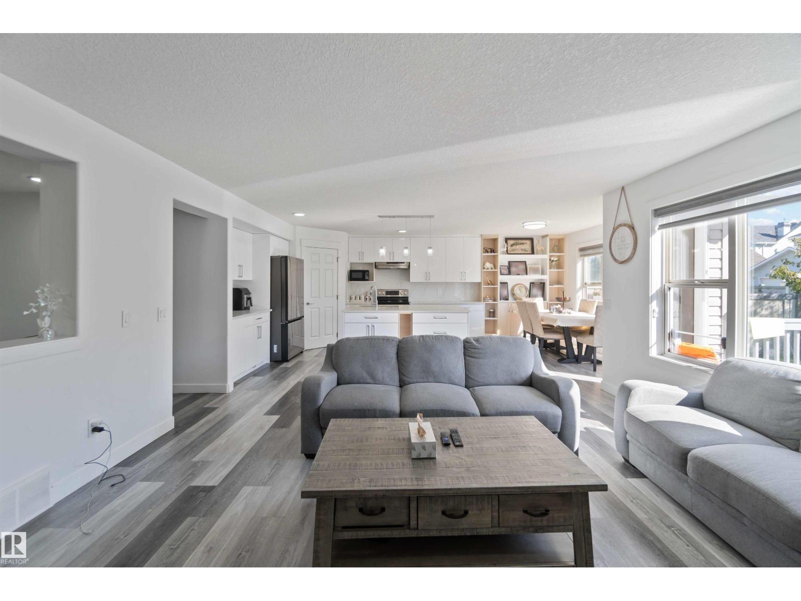 1017 82 St Sw, Edmonton, Alberta  T6X 1E4 - Photo 6 - E4456397