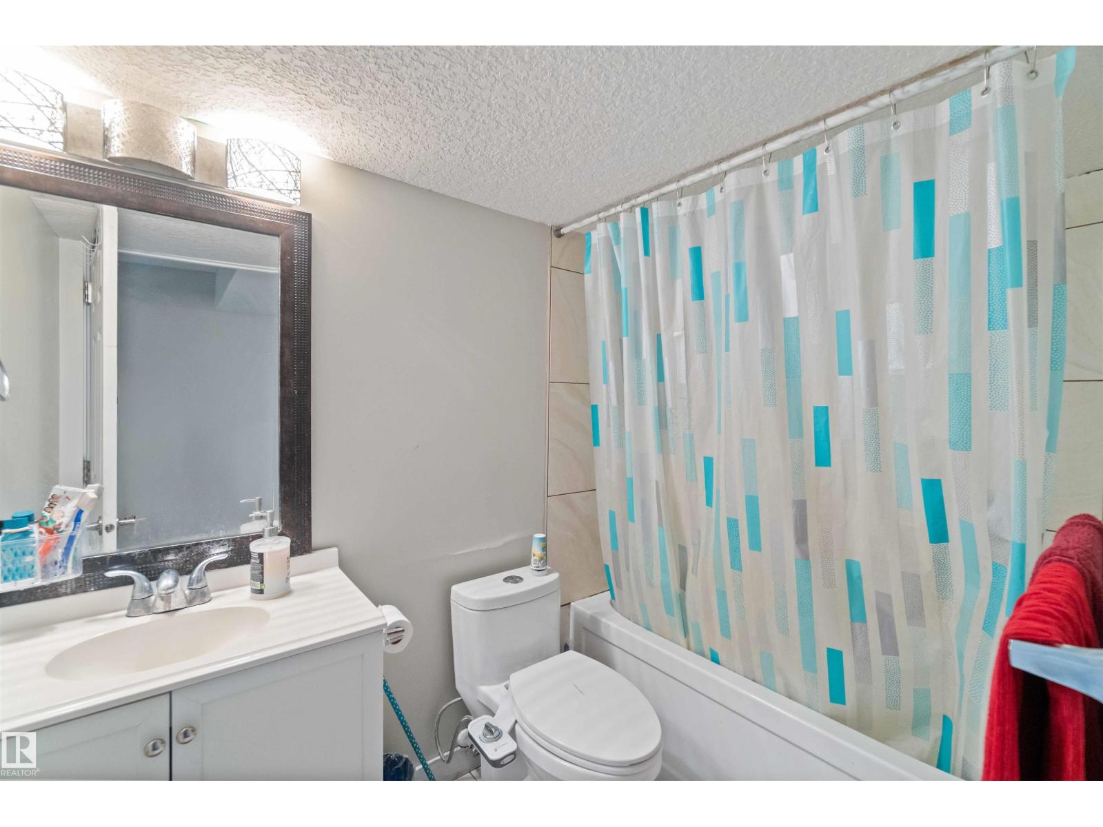 1017 82 St Sw, Edmonton, Alberta  T6X 1E4 - Photo 25 - E4456397