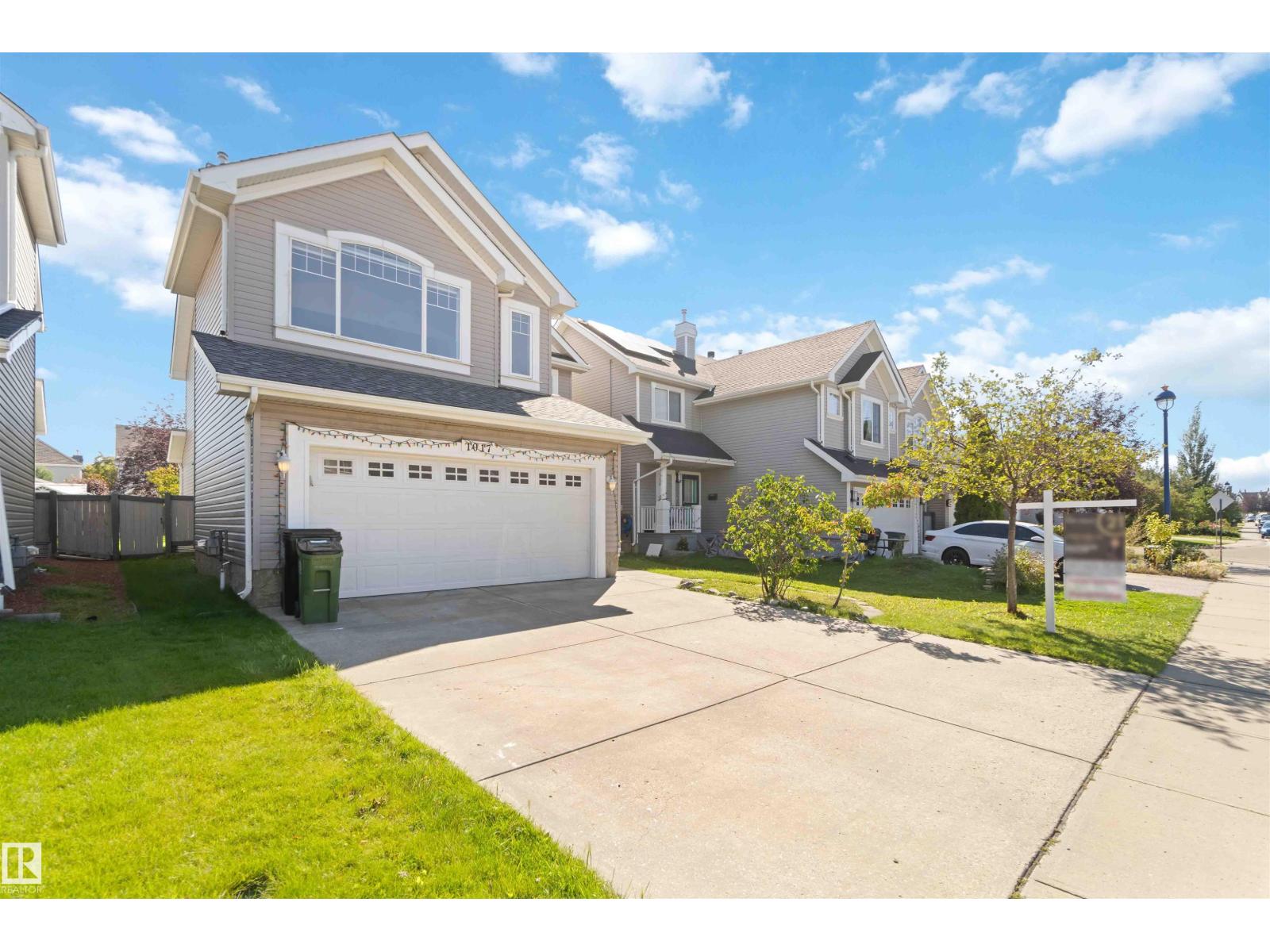 1017 82 St Sw, Edmonton, Alberta  T6X 1E4 - Photo 2 - E4456397