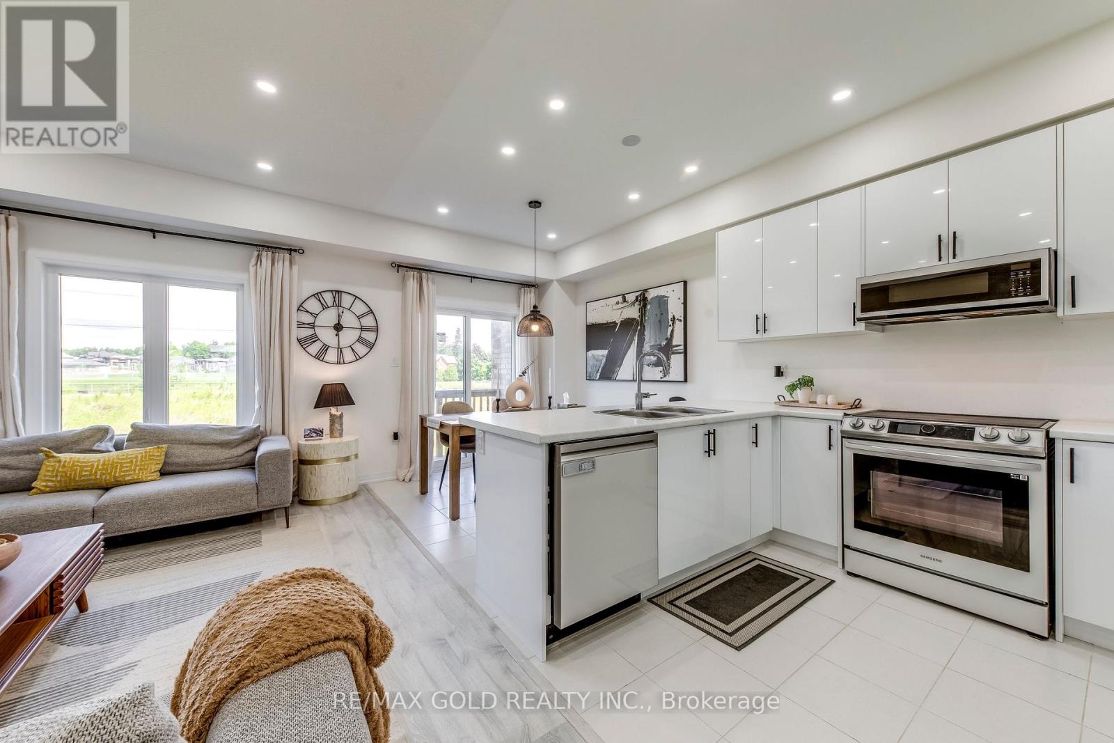 43 George Brier Drive W, Brant, Ontario  N3L 0L8 - Photo 14 - X12360137