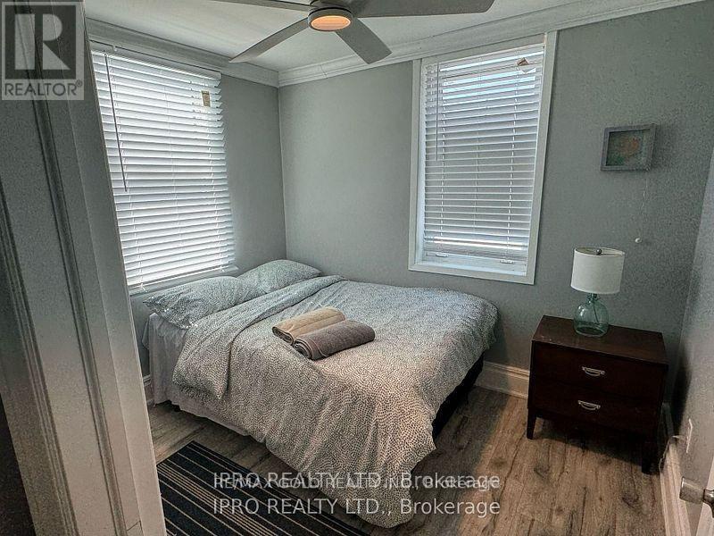 4597 Sunset Road, Central Elgin, Ontario  N5L 1B4 - Photo 17 - X12363287