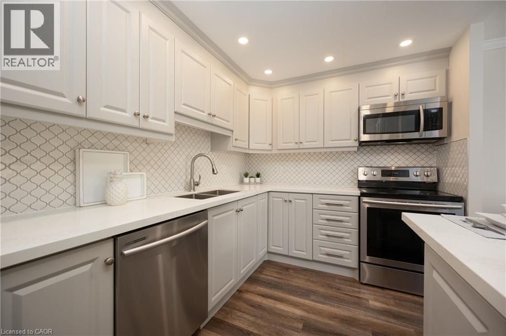 1359 White Oaks Boulevard Unit# 804, Oakville, Ontario  L6H 2R8 - Photo 7 - 40766825