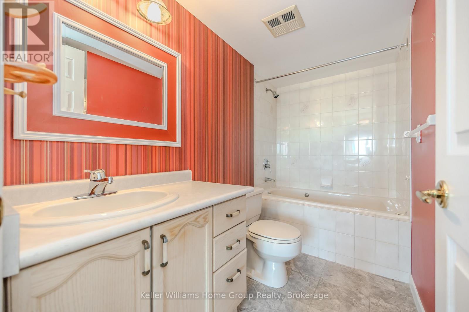 1008 - 237 King Street W, Cambridge, Ontario  N3H 5L2 - Photo 29 - X12385005