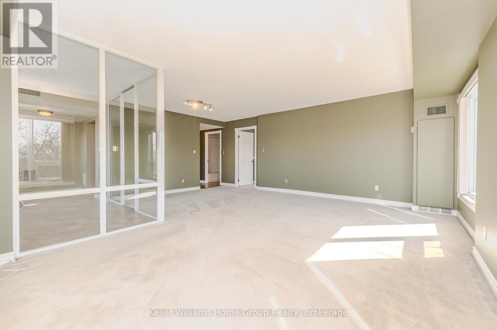 1008 - 237 King Street W, Cambridge, Ontario  N3H 5L2 - Photo 9 - X12385005