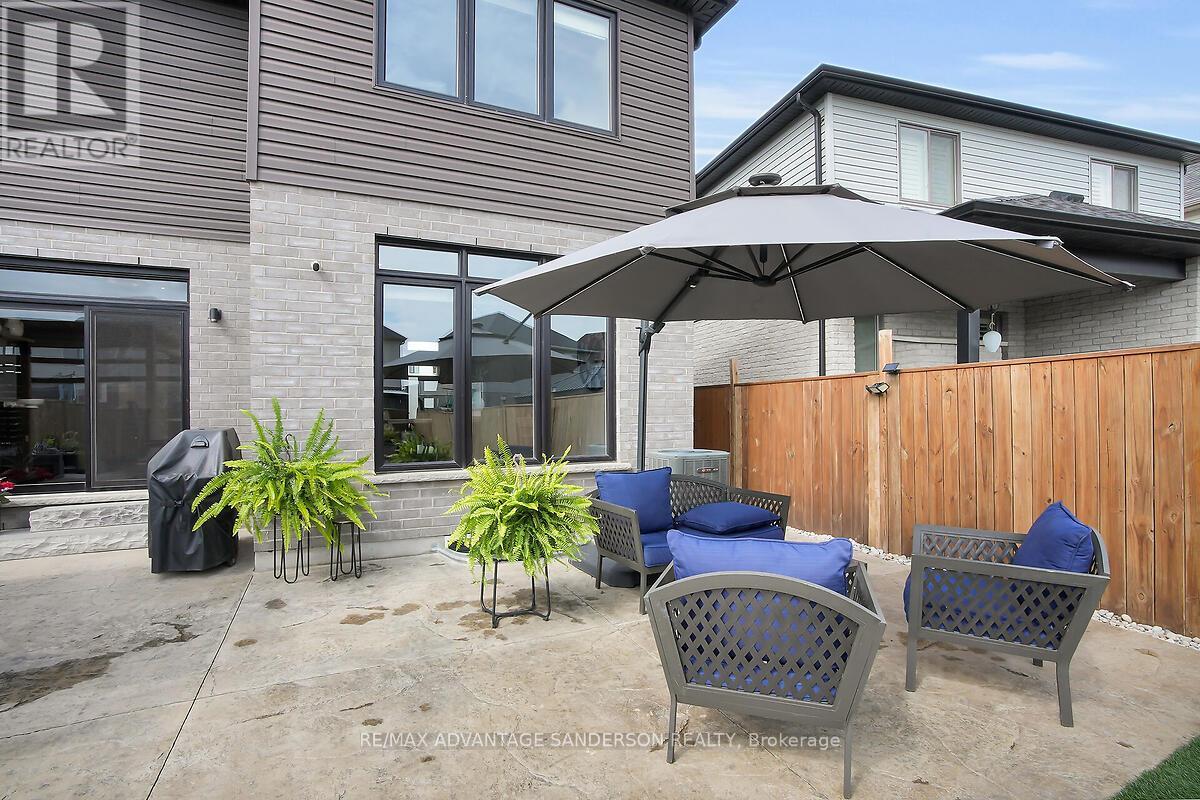 3450 Paulpeel Avenue, London South, Ontario  N6L 0E2 - Photo 10 - X12385025