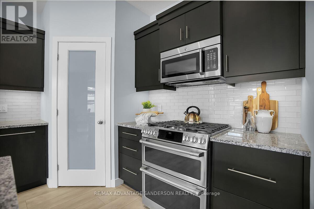 3450 Paulpeel Avenue, London South, Ontario  N6L 0E2 - Photo 23 - X12385025