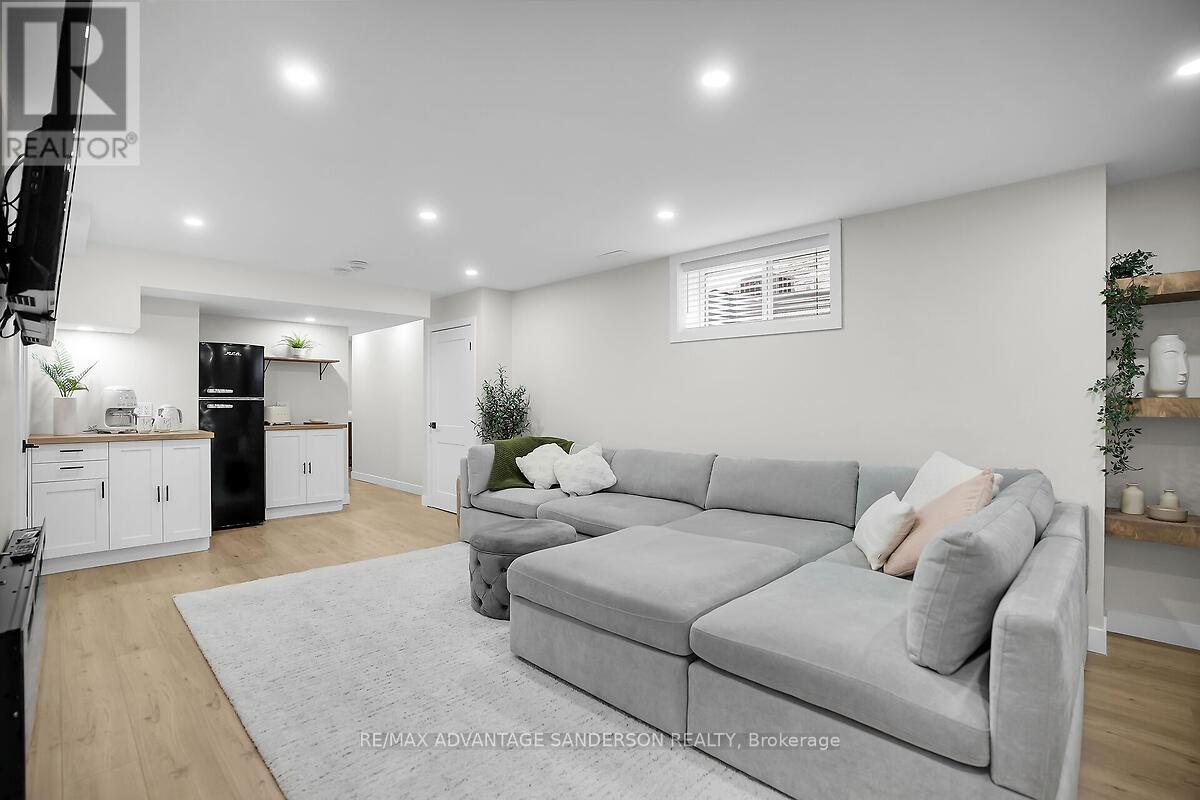 3450 Paulpeel Avenue, London South, Ontario  N6L 0E2 - Photo 41 - X12385025