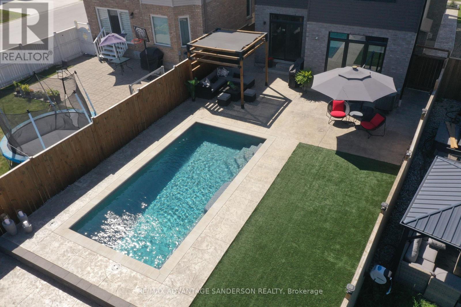 3450 Paulpeel Avenue, London South, Ontario  N6L 0E2 - Photo 9 - X12385025