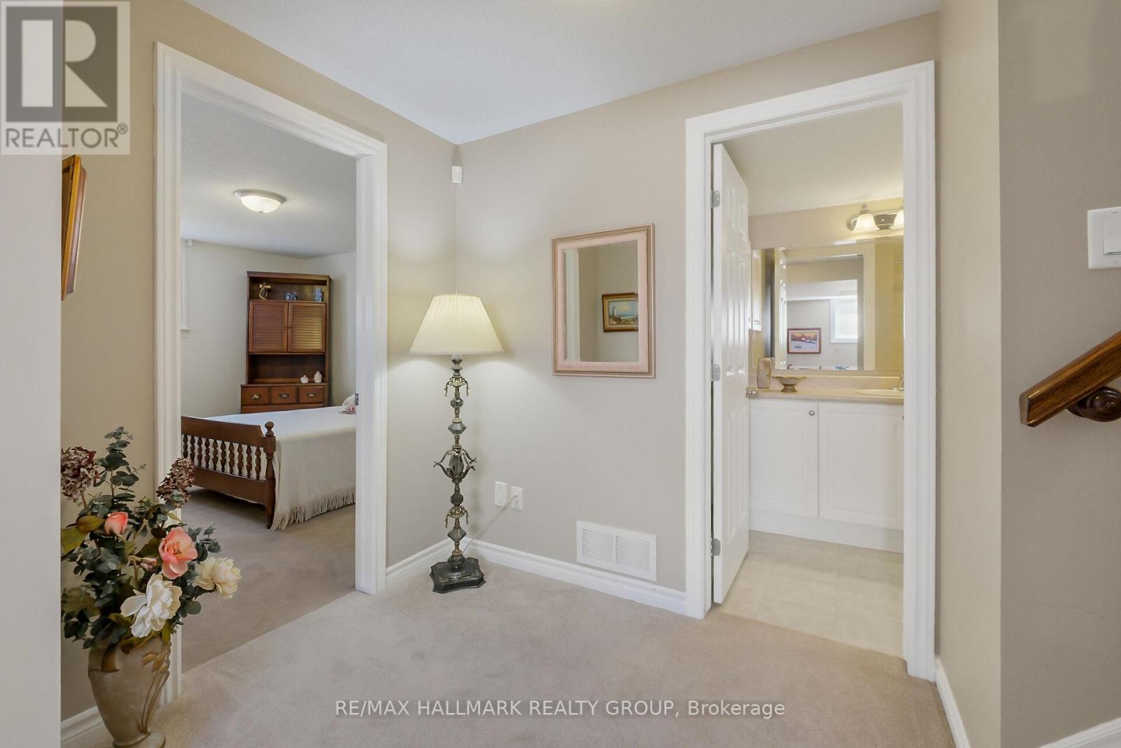 325 Farincourt Crescent, Ottawa, Ontario  K4A 0M6 - Photo 27 - X12384985