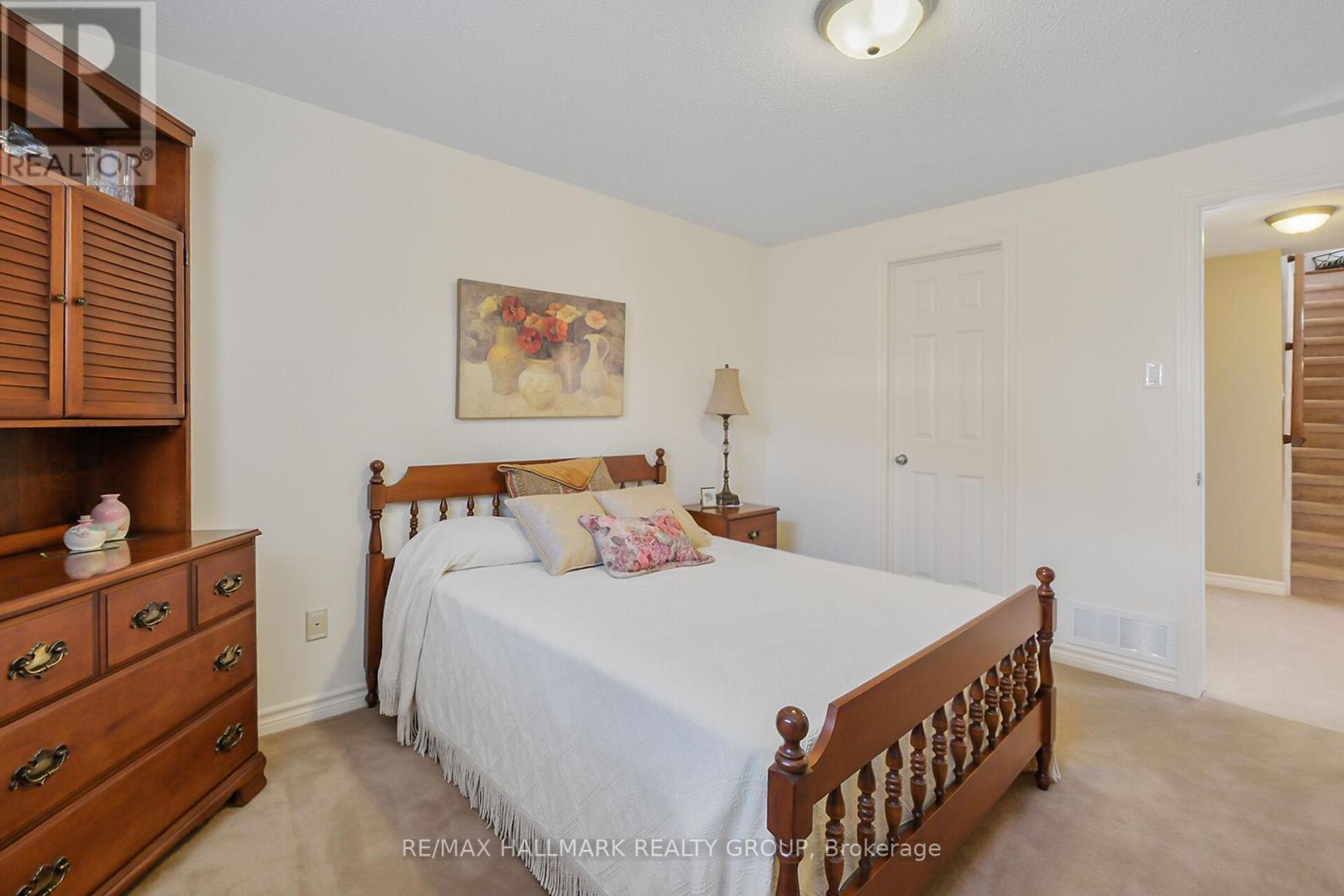 325 Farincourt Crescent, Ottawa, Ontario  K4A 0M6 - Photo 29 - X12384985