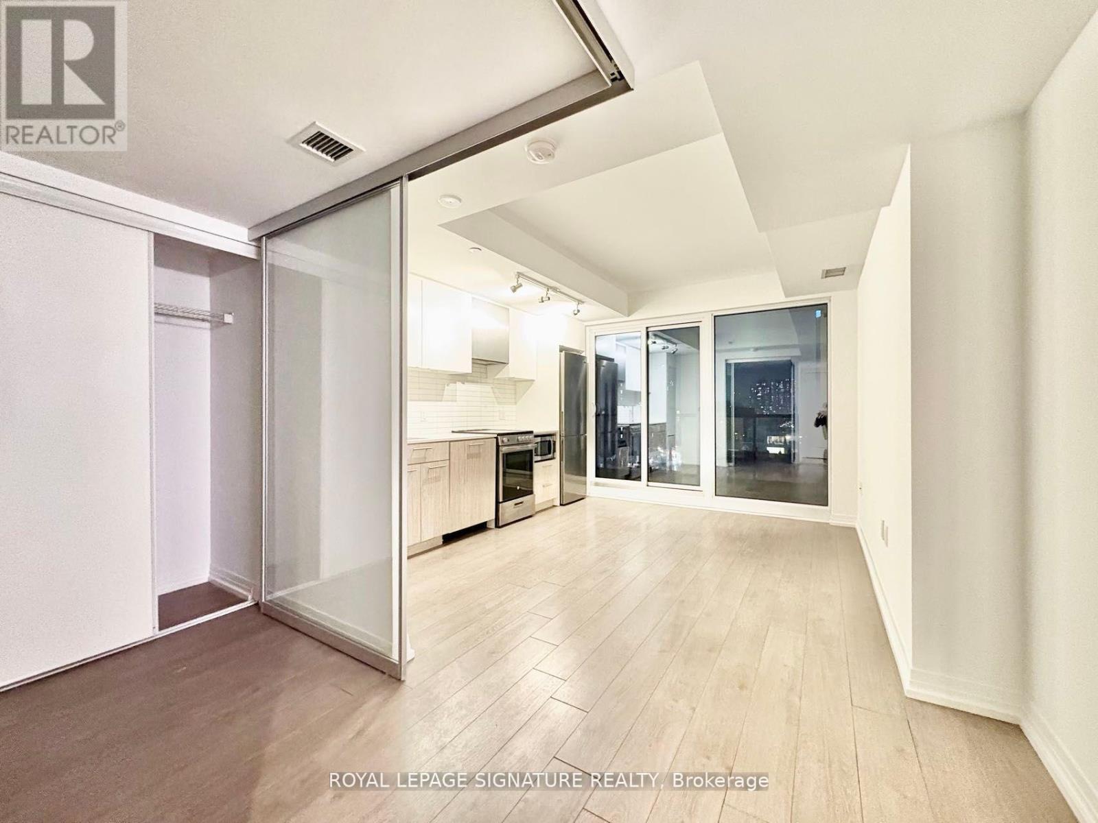 614 - 251 Jarvis Street, Toronto, Ontario  M5B 0C3 - Photo 5 - C12384838