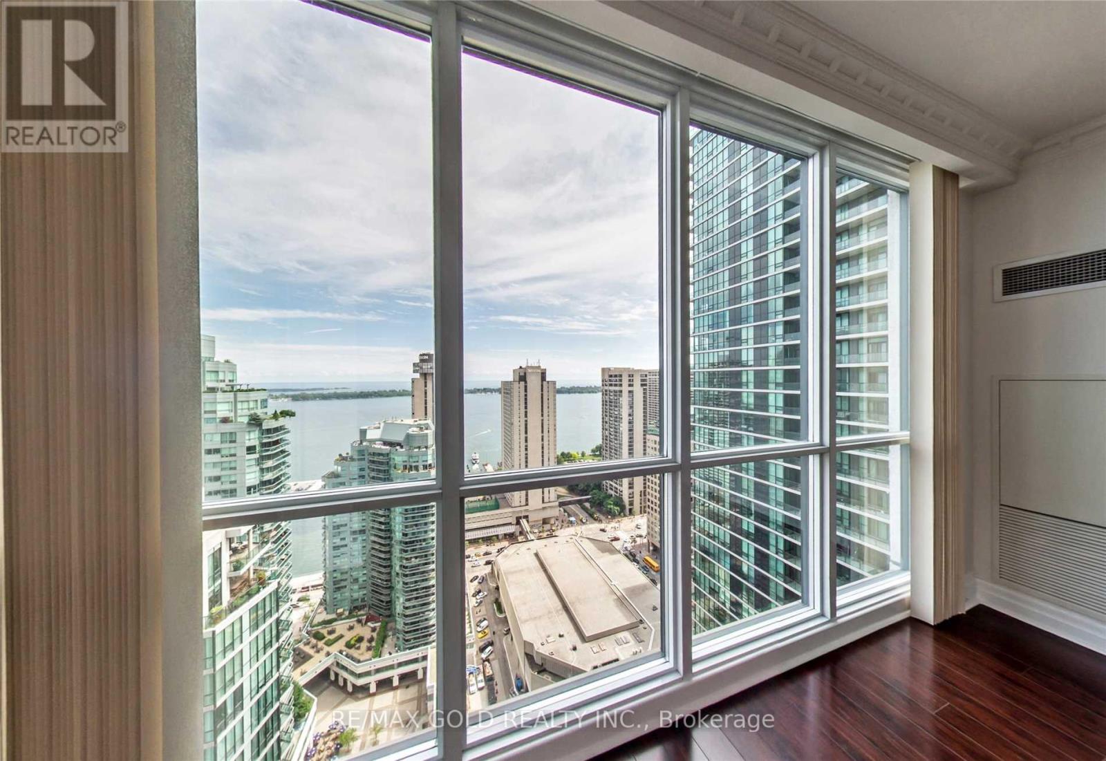 3408 - 16 Harbour Street, Toronto, Ontario  M5J 2Z7 - Photo 6 - C12359338