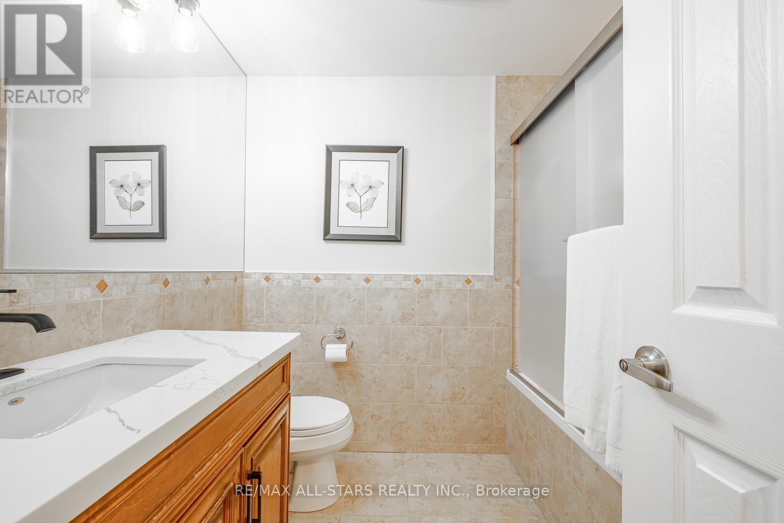84 Thicketwood Boulevard, Whitchurch-Stouffville, Ontario  L4A 4K6 - Photo 28 - N12384807
