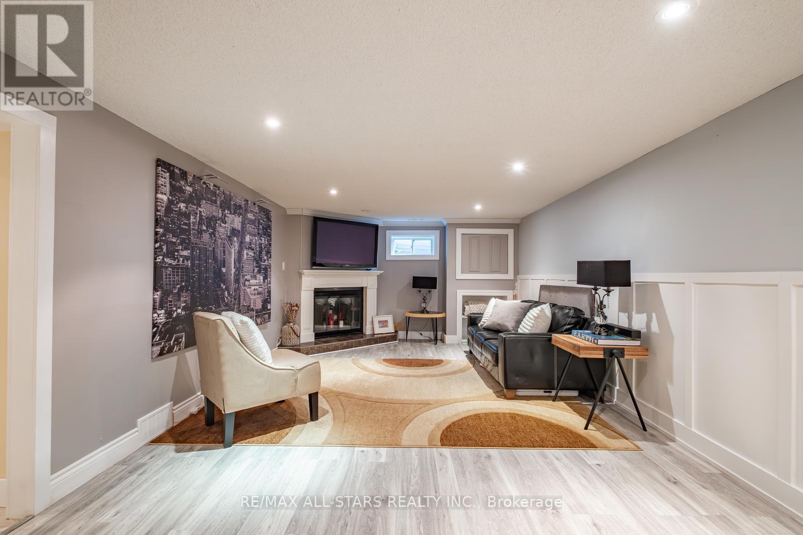84 Thicketwood Boulevard, Whitchurch-Stouffville, Ontario  L4A 4K6 - Photo 31 - N12384807