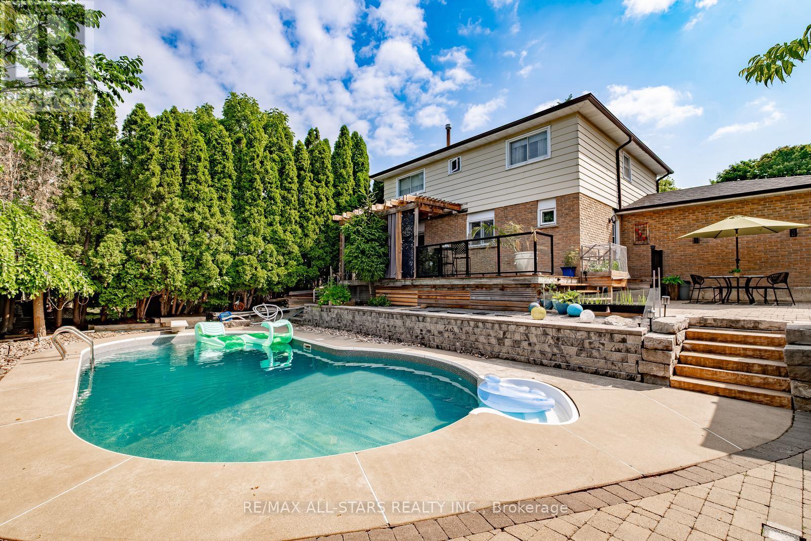 84 Thicketwood Boulevard, Whitchurch-Stouffville, Ontario  L4A 4K6 - Photo 40 - N12384807