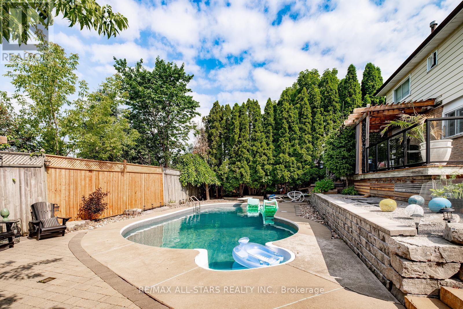 84 Thicketwood Boulevard, Whitchurch-Stouffville, Ontario  L4A 4K6 - Photo 42 - N12384807