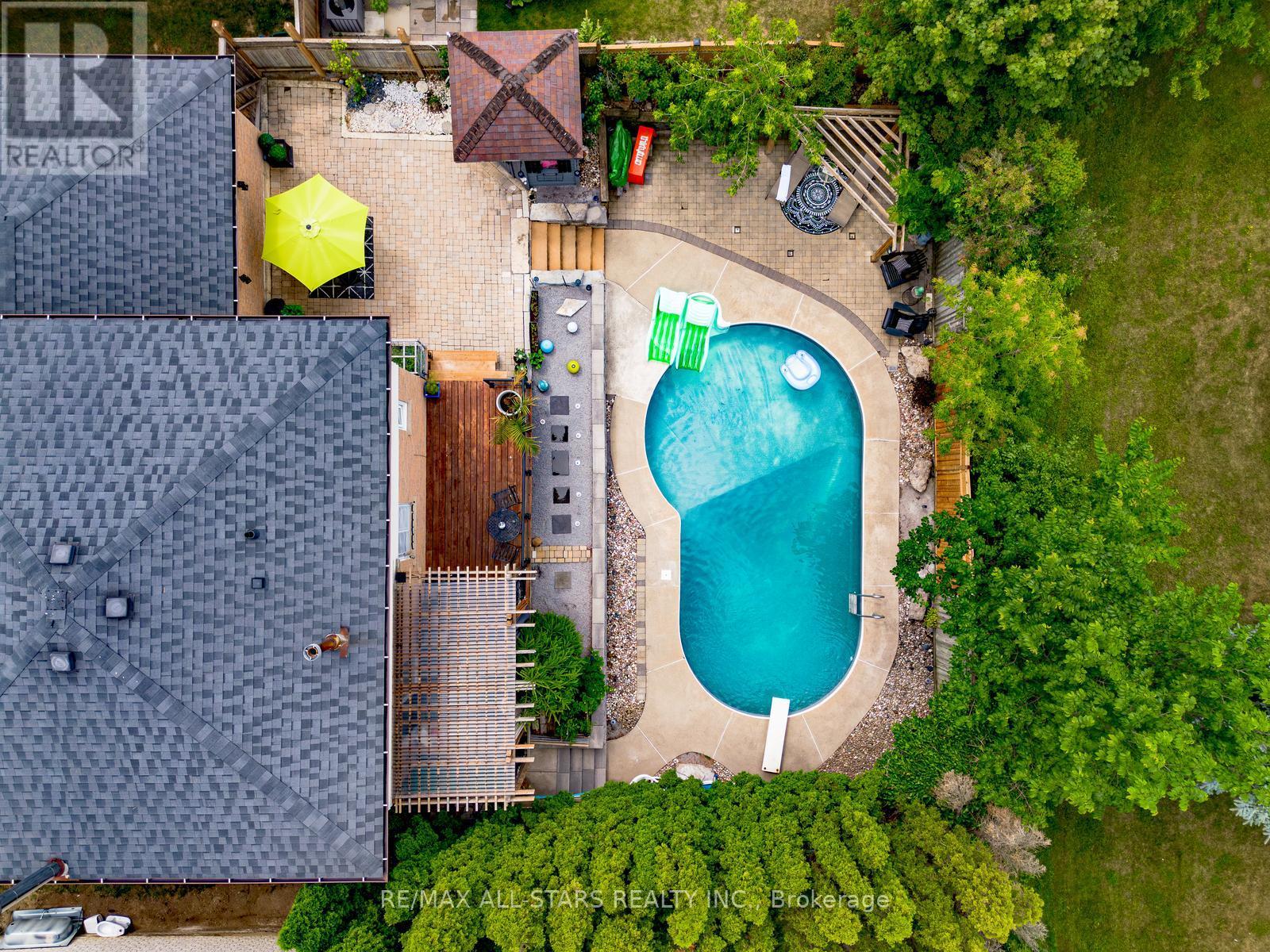 84 Thicketwood Boulevard, Whitchurch-Stouffville, Ontario  L4A 4K6 - Photo 46 - N12384807