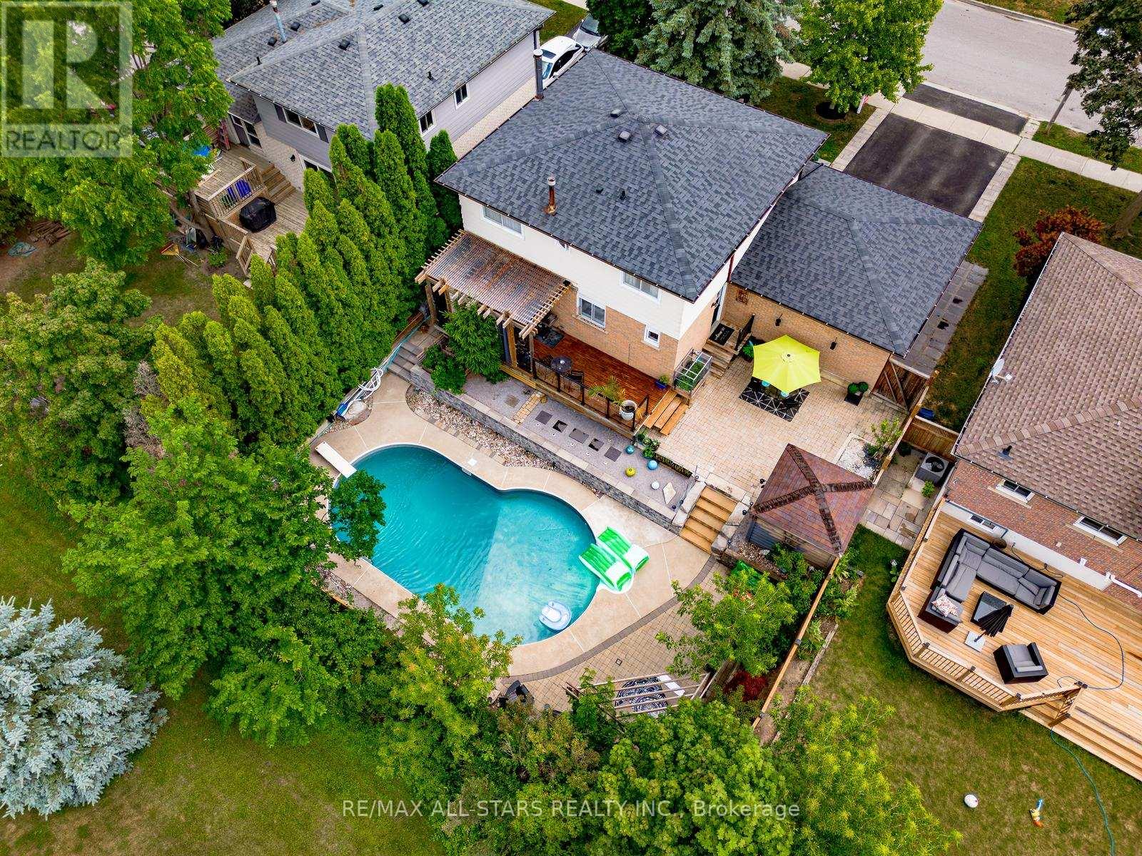 84 Thicketwood Boulevard, Whitchurch-Stouffville, Ontario  L4A 4K6 - Photo 48 - N12384807