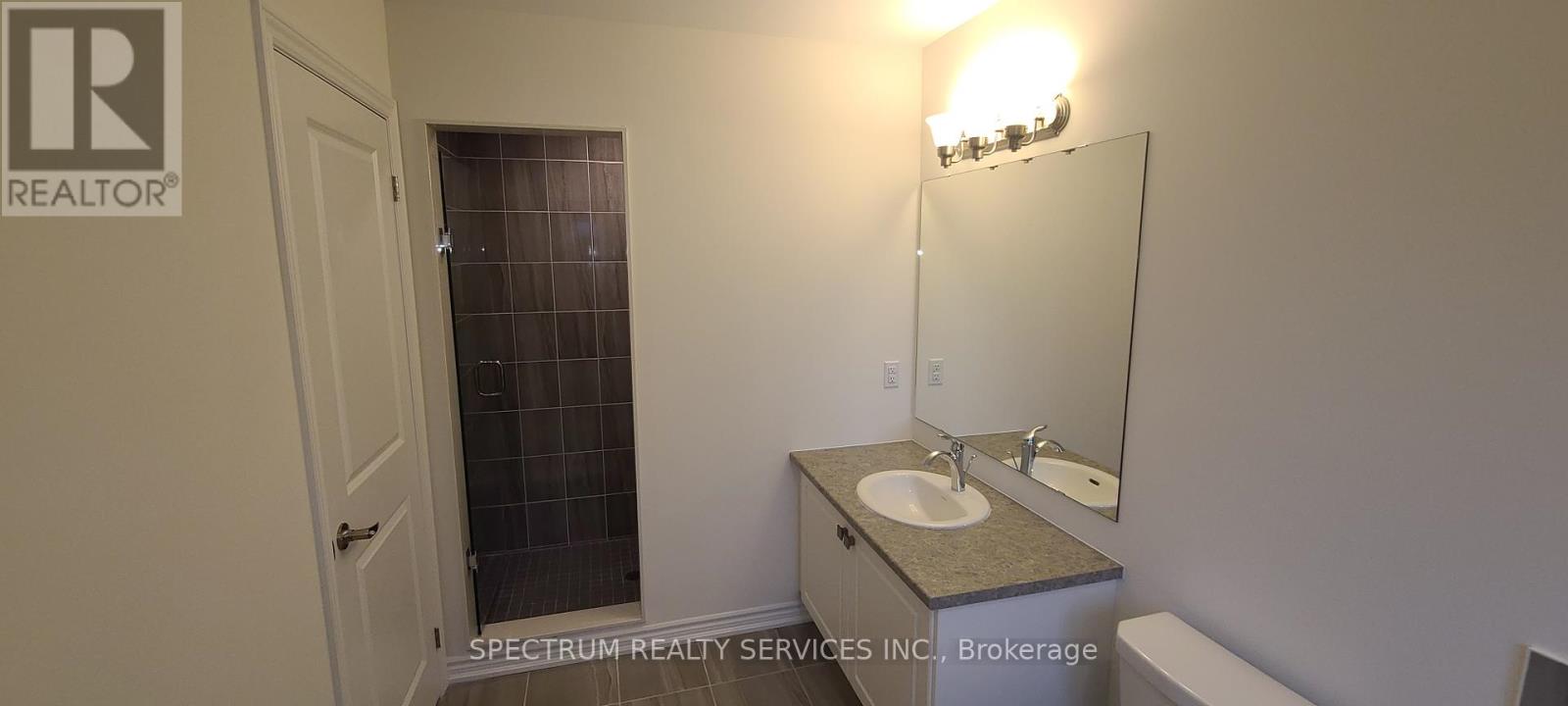2233 Grainger Loop, Innisfil, Ontario  L9S 0N1 - Photo 14 - N12384824