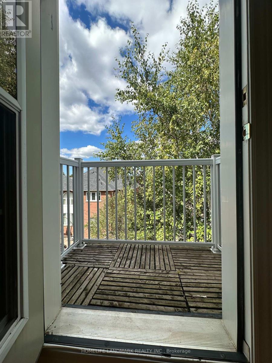 70 - 15 Old Colony Road, Richmond Hill, Ontario  L4E 4L5 - Photo 12 - N12384930