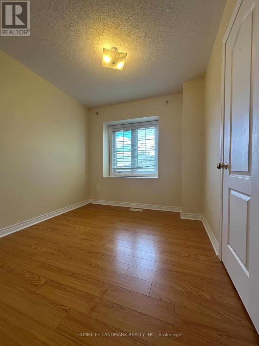 70 - 15 Old Colony Road, Richmond Hill, Ontario  L4E 4L5 - Photo 13 - N12384930