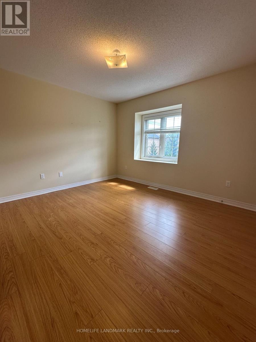 70 - 15 Old Colony Road, Richmond Hill, Ontario  L4E 4L5 - Photo 9 - N12384930